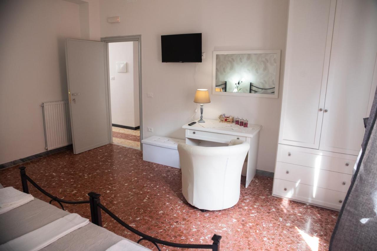 Casa Vacanze Da Gabriella ติโวลี ภายนอก รูปภาพ